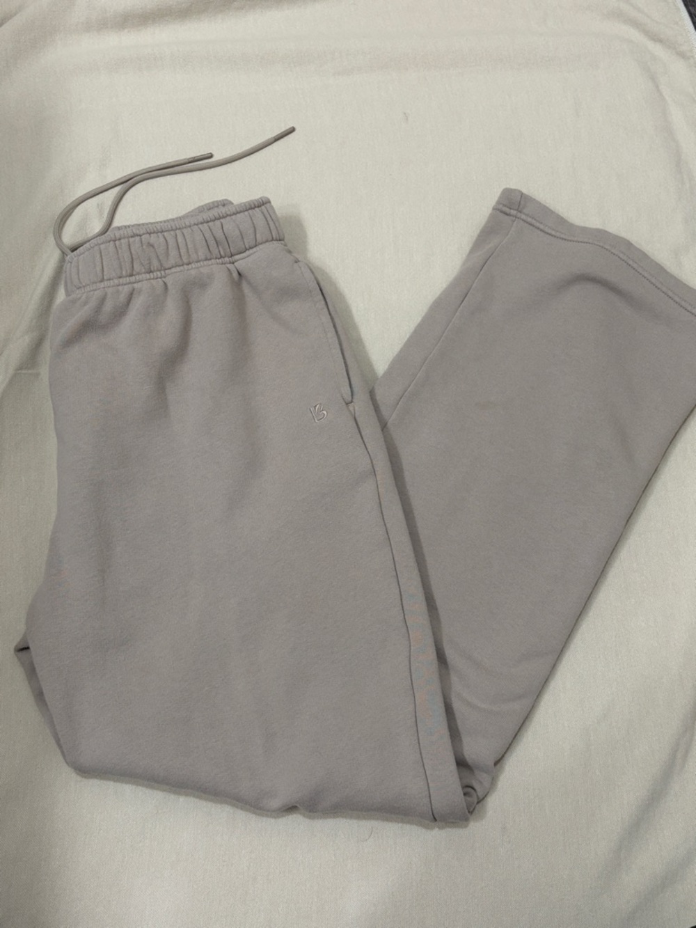 Buffbunny Threads Straight Leg Sweats / Chamomile / Med / GUC